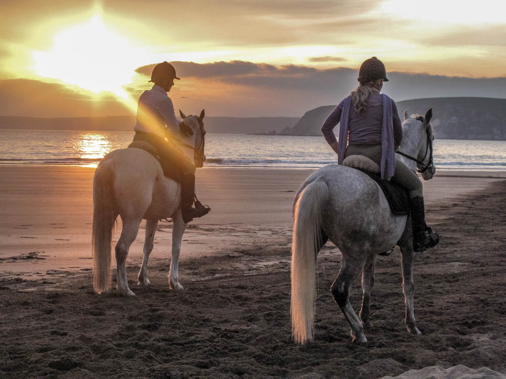 Rainbow and Socrates on location at Bigbury.