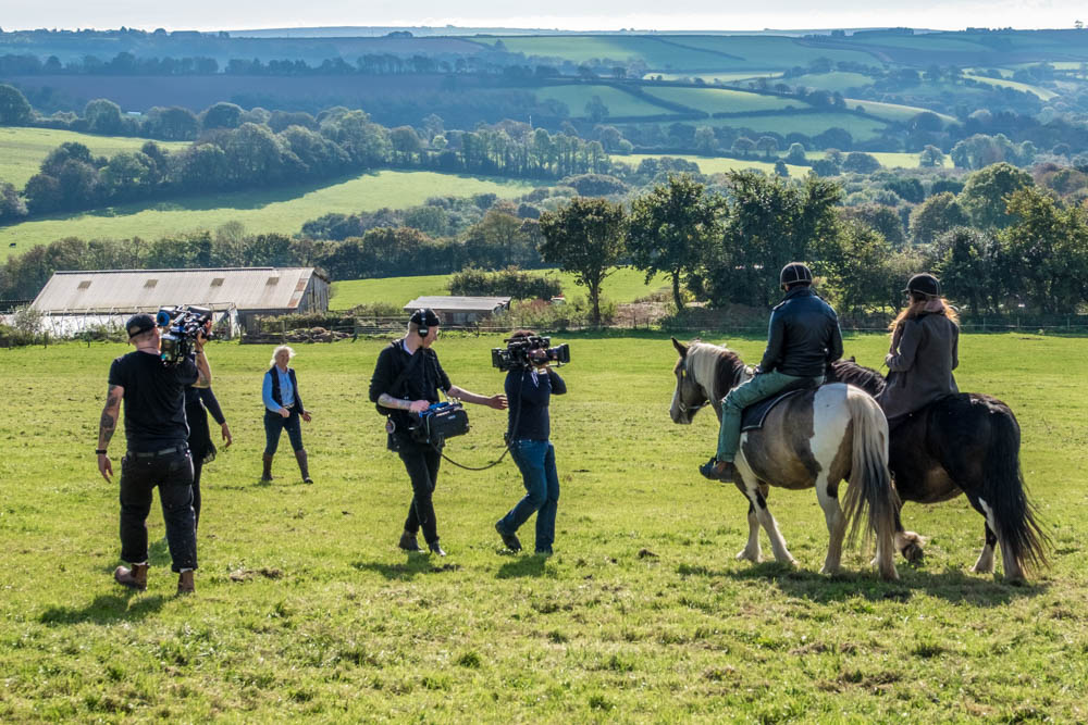 Bracken and Orbit in reality TV show.